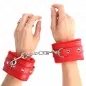 Preview: Premium Handgelenkfesseln gefüttert Rot – Kink