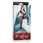 Preview: Verpackung eines Spitzen-Bodysuits mit Modell in schwarzer Spitze, Markenname "Scandal" unten.