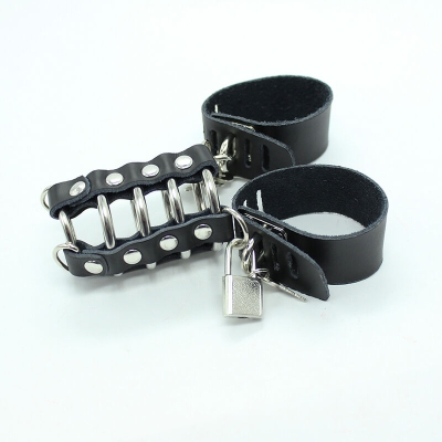 Peniskäfig Mit Metallringen Und Lederriemen | Ohmama