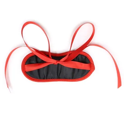 Schwarze Maske Mit Rotem Rand – Ohmama