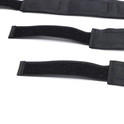 Handcuffs and Nylon Collar – Ohmama