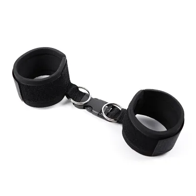 Neopren Handschellen Mit Ösen – Ohmama