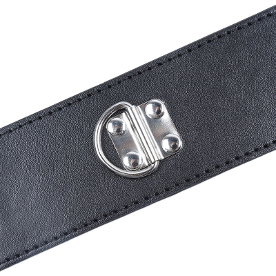 Handschellen Mit Nieten Und Karabiner | Ohmama