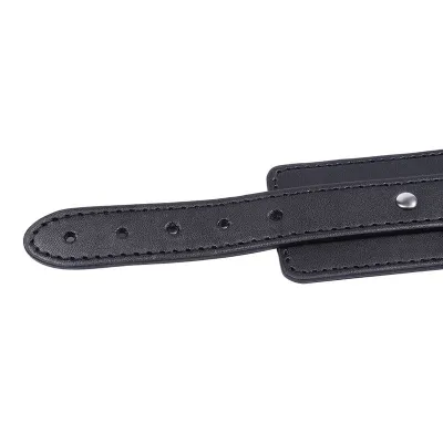 O-Ring Locked Wrist Cuffs – Ohmama