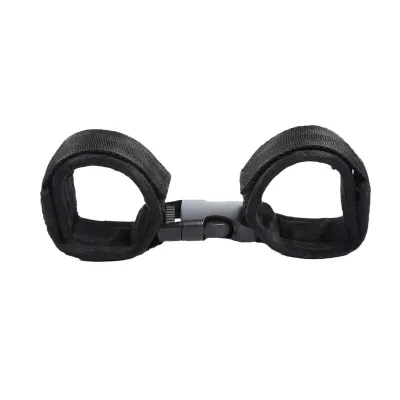 Handcuffs with clip – Ohmama