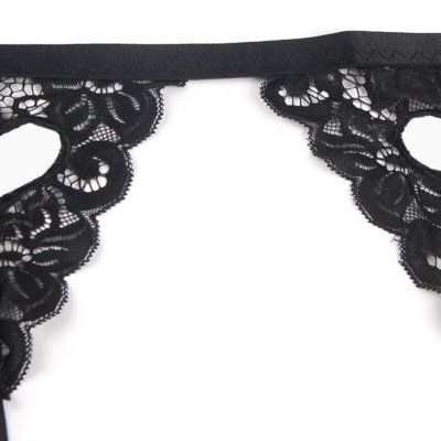 Dreiteiliges Set BH+ Strumpfgürtel + String L/XL | Subblime