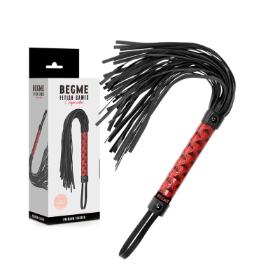 Veganer Leder Flogger | Begme - Red Edition mit verpackung