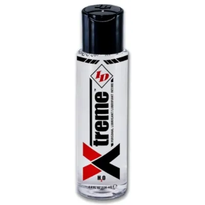 Bottle with black cap, label "Xtreme" and "H2O", 130 ml.
