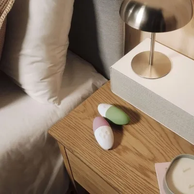 Siri 3 Clitoral Massager Soft Pink | Lelo