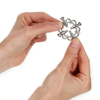 Metallic flower nipple clamps – Kink