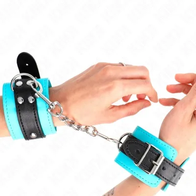 Haken-Handfesseln Blau PelzgefãTtert – Kink
