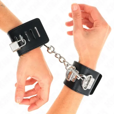 Multiposition Handgelenkfesseln Mit Schloss Schwarz – Kink