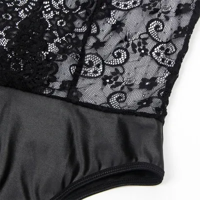 Sexy Body Mit Strumpfgürtel Schwarz S/M – Subblime