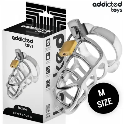 Verpackung und silbernes Keuschheitskäfig-Set mit Schloss, Marke "addicted toys", Größe M.
