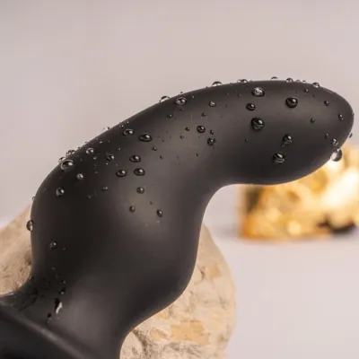 Ro-Zen Anal Plug with Vibrating Penis Ring Black – Rocks Off