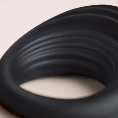 Spire Black Vibrating Penis Ring – Rocks Off