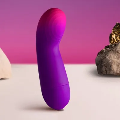 Glow Girl Vibe Discreet Purple Vibrator | Rocks Off
