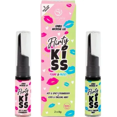 Zwei Flaschen Flirty Kiss Erregungsgel, Geschmacksrichtungen Erdbeere und Minze, mit bunter Verpackung.