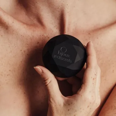 Twenty One Diamond Vibrator Limited Edition Black | Bijoux Indiscrets
