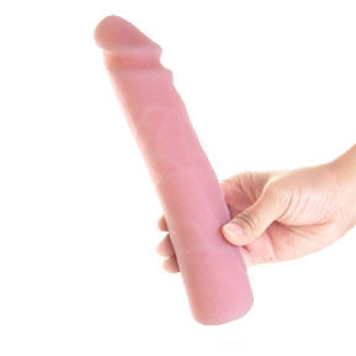 Realistischer Skin Touch Silikondildo 23cm | Baile in hand gehalten