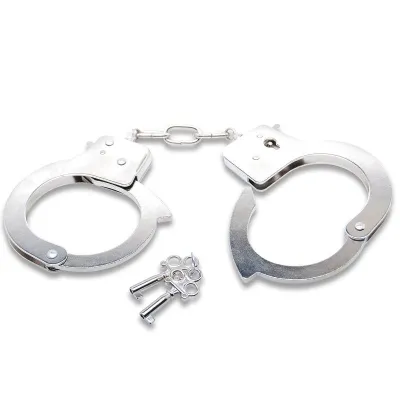 Handcuffs – Fetish Fantasy