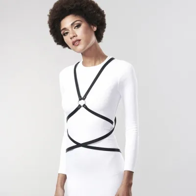 Maze Multi Way Harness Black – Jewel