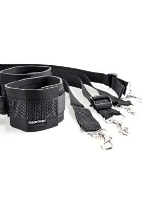 Cuff Und Tether Set – Fetish Fantasy