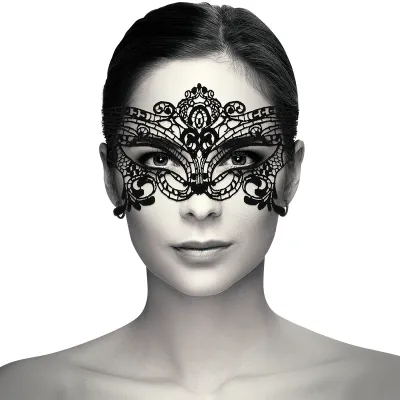 Wide Black Lace Mask – Coquette Chic Desire