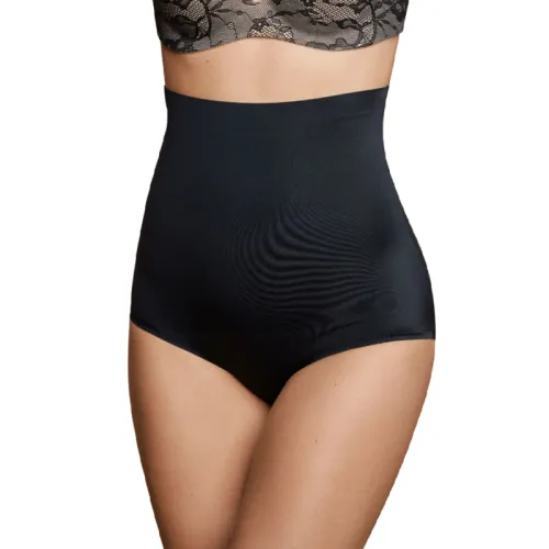 Nahtlose Miederhose Kurz Xxl – Bye Bra