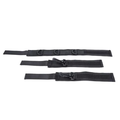 Handcuffs and Nylon Collar – Ohmama