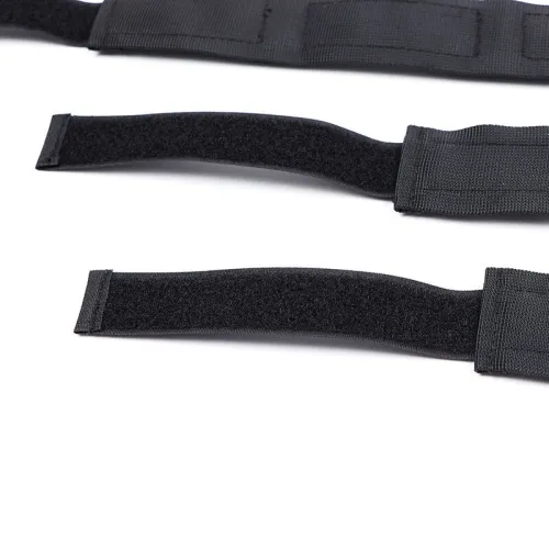 Handcuffs and Nylon Collar – Ohmama