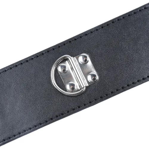 Handschellen Mit Nieten Und Karabiner – Ohmama