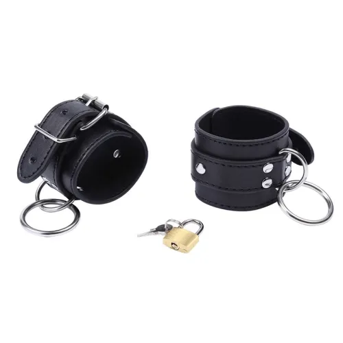 O-Ring Locked Wrist Cuffs – Ohmama