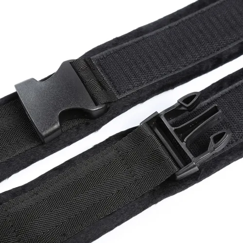 Handcuffs with clip – Ohmama