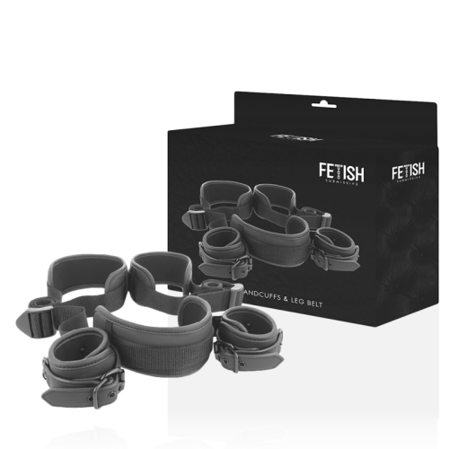 Offene Beinhaltung Mit Handschellen Mit Noprenfutter | Fetish Submissive