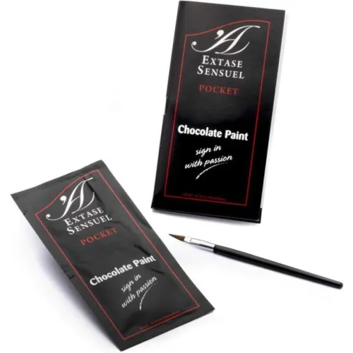 Schwarze Verpackung von Extase Sensuel Chocolate Paint mit Pinsel, Text: "sign in with passion".