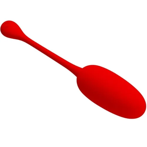 Rotes, längliches Silikon-Ei mit langem, schmalem Griff auf weißem Hintergrund.