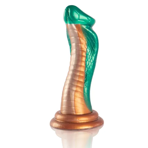 Grüner und goldener Schlangenfigur-Dildo mit Schuppenmuster und runder Basis.