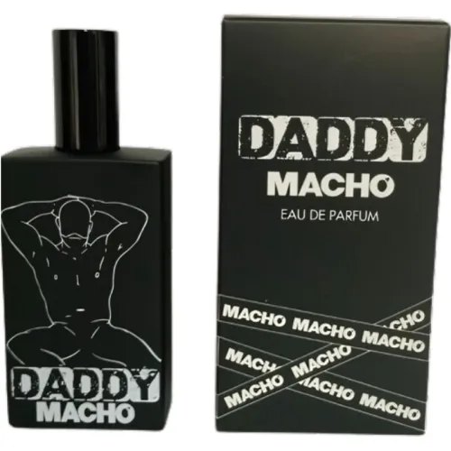 Schwarze Parfümflasche und Verpackung mit der Aufschrift "Daddy Macho Eau de Parfum".