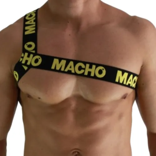 Upper body of a man with a black belt on which "MACHO" is written in yellow.