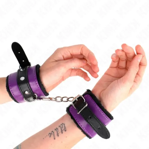 Premium Handgelenkfesseln gefüttert Schwarz – Kink