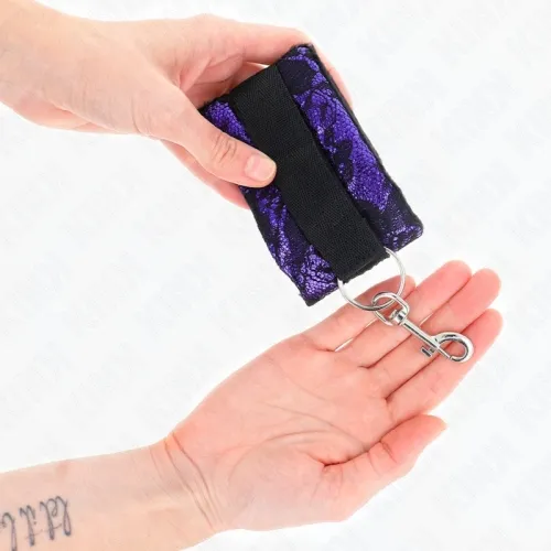 Kurze Handgelenksfesseln Aus Samt + Nylon Lila / Schwarz – Kink