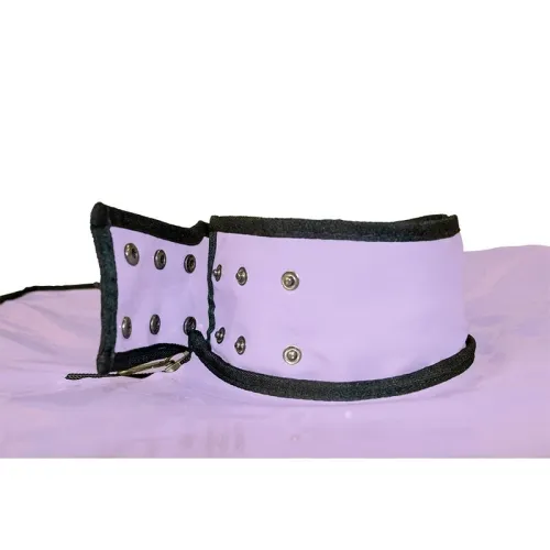 Kink Club Cabina Bukkake Morado – Secret Dome