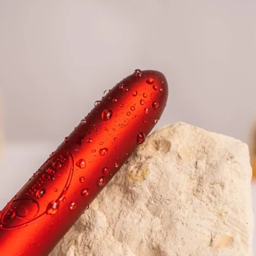 Ro-90 Scarlet Velvet Vibrant Bullet Red – Rocks Off