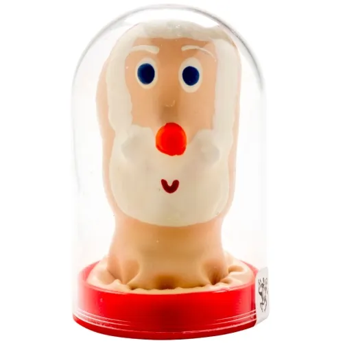 Spielzeugfigur mit Weihnachtsmann-Gesicht in einer durchsichtigen Kuppel auf rotem Sockel.