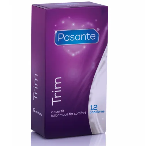 Purple packaging of Pasante Trim condoms, 12 pieces, with the inscription "closer fit tailor made for comfort".
