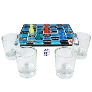 Brettspiel mit bunten Spielfiguren, vier leeren Gläsern und einem Würfel auf weißem Hintergrund.