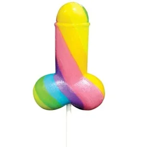 Bunter Lutscher in Regenbogenfarben, geformt wie ein Phallus.