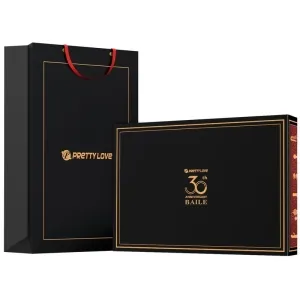 Schwarze Geschenkbox und Tasche mit goldener Aufschrift 