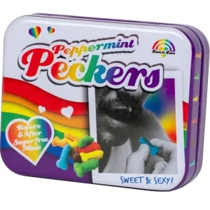 Bunte Pfefferminz-Bonbons in einer Dose mit Regenbogen-Design und der Aufschrift 